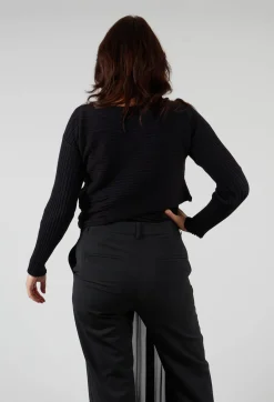 Malloni Jumpers^Agnes Jumper in Nero Blu