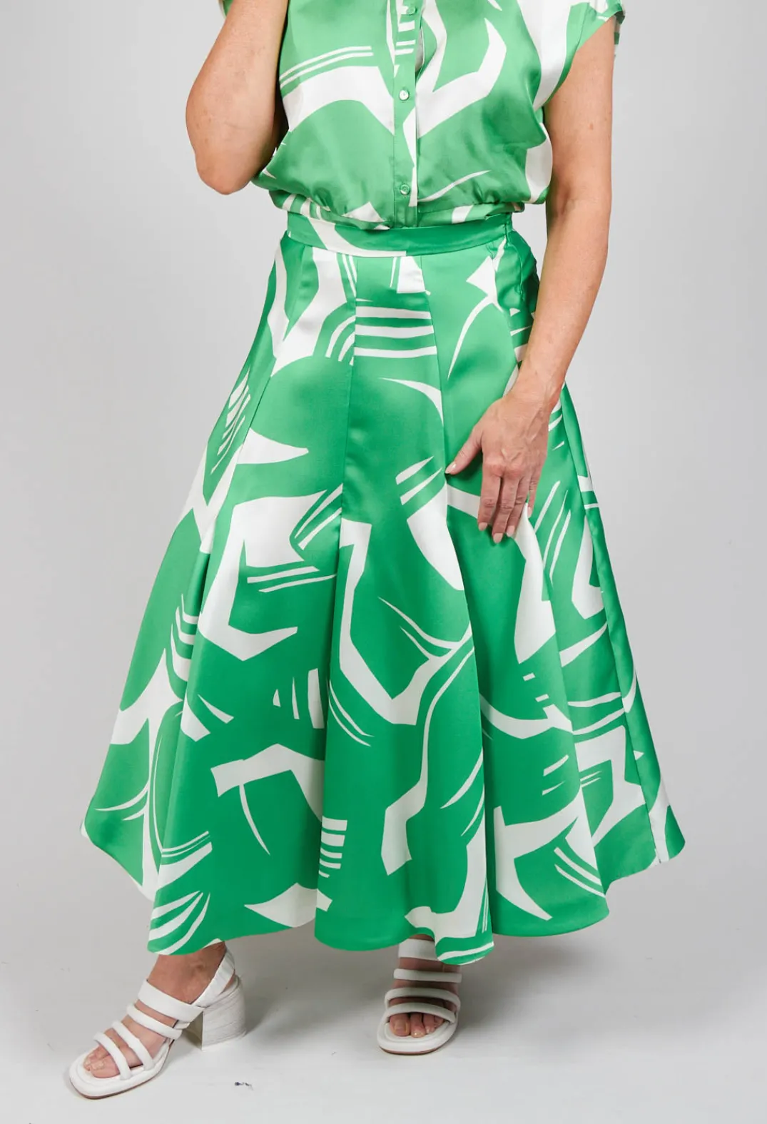 Beatrice B Skirts^A-Line Pleated Skirt in Green Matisse