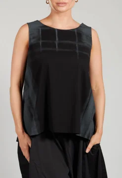 Moyuru Tops^A-Line Top in Black Print