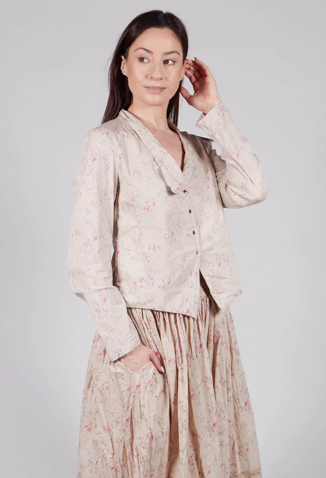 Les Ours Jackets^Aloe Jacket in Liberty Beige Print