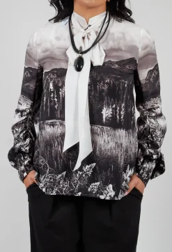 High Shirts & Blouses^Amazement Shirt in Black