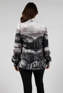 High Shirts & Blouses^Amazement Shirt in Black