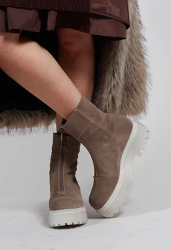 Lofina Boots^Ankle Boots with Front Zip in London Cardboard