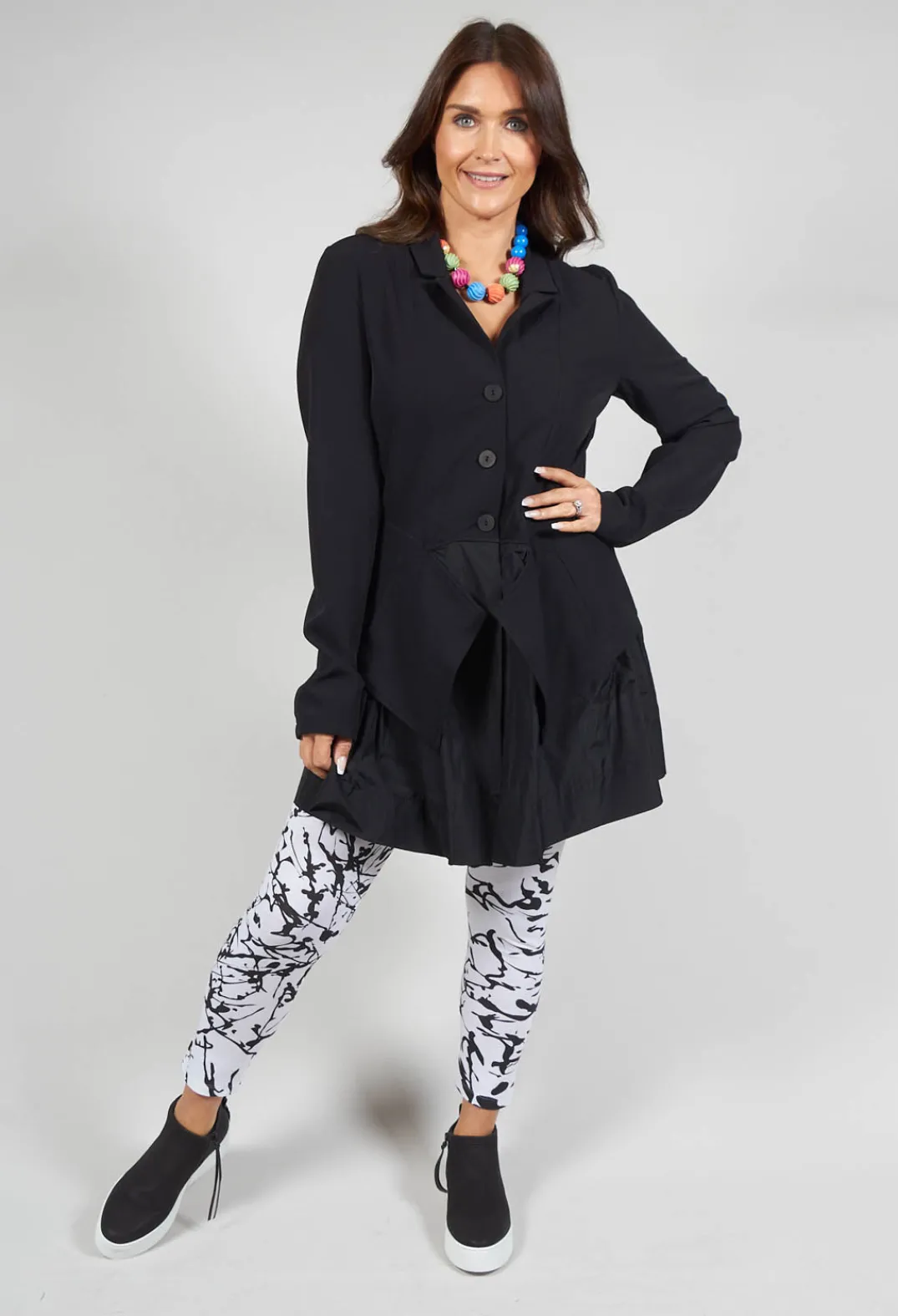 Bread and Butter Leggings^Ankle Cropped Leggings in White with Black Print