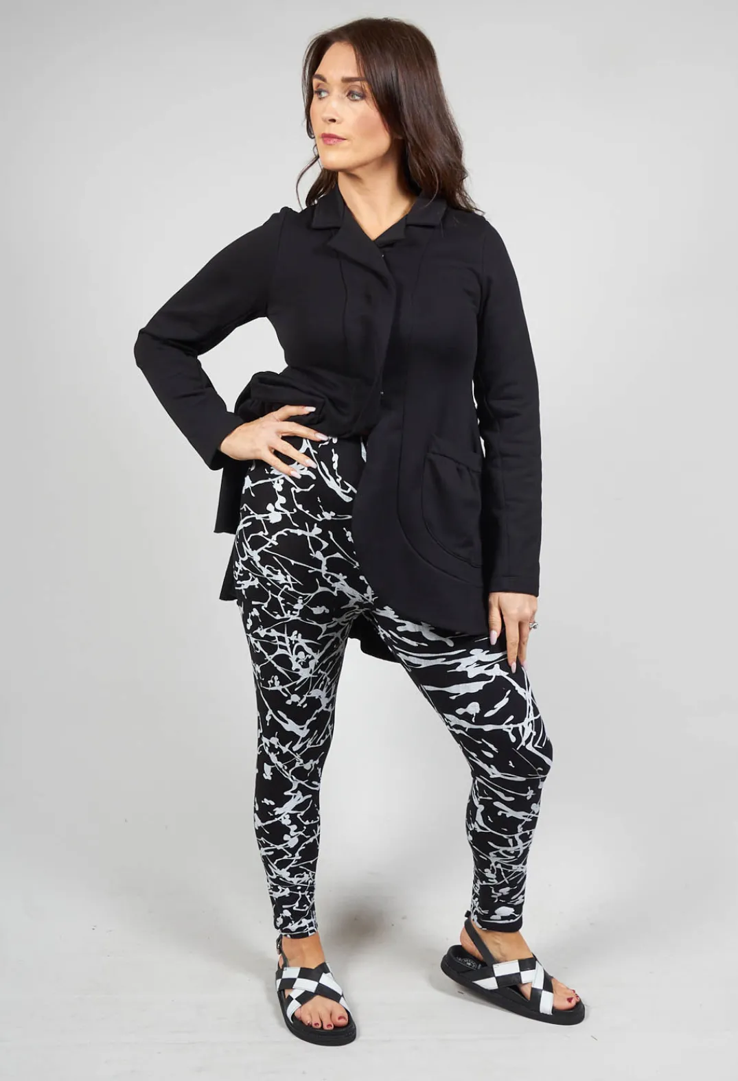 Bread and Butter Leggings^Ankle Cropped Leggings in Black with White Print
