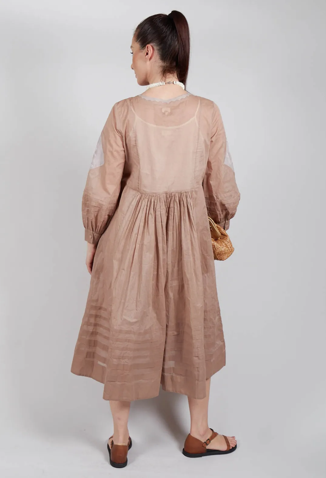 Eka Dresses^Arabella Dress in Mocha