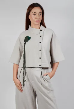 SOH Shirts & Blouses^Asymmetric Point Collar Shirt in Cream