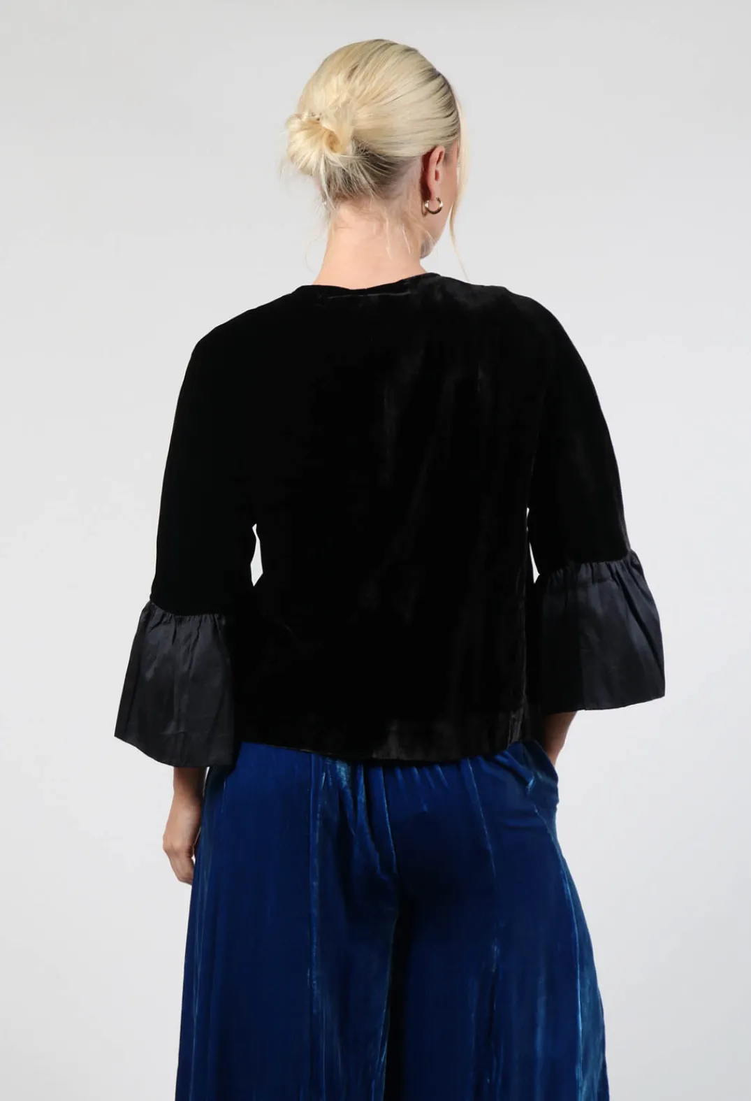 Bianco Levrin Jackets^Audrey Coat in Black