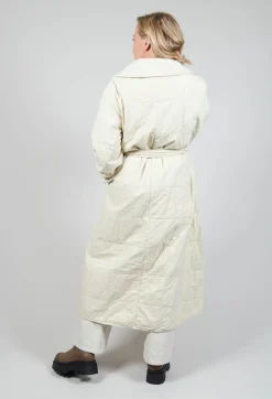Privatsachen Coats^Aufrechtler Coat in Gefuhl Beige