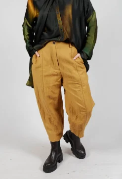 Masnada Trousers^Baggy Cur Trousers in Ocra