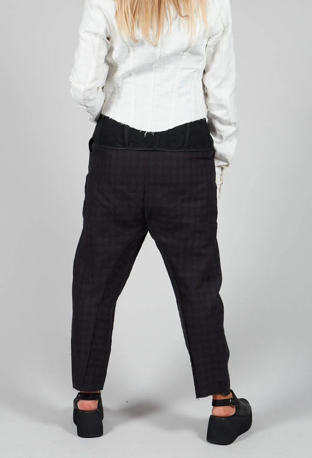 Masnada Trousers^Baggy Trousers in Coal