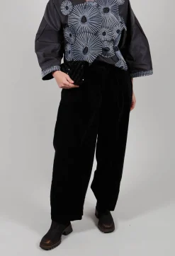 Amici Trousers^Balloon Leg Trousers in Black