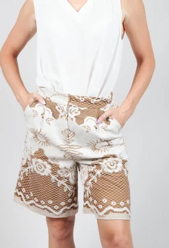 Beatrice B Shorts^Bermuda Shorts in Tan Brown