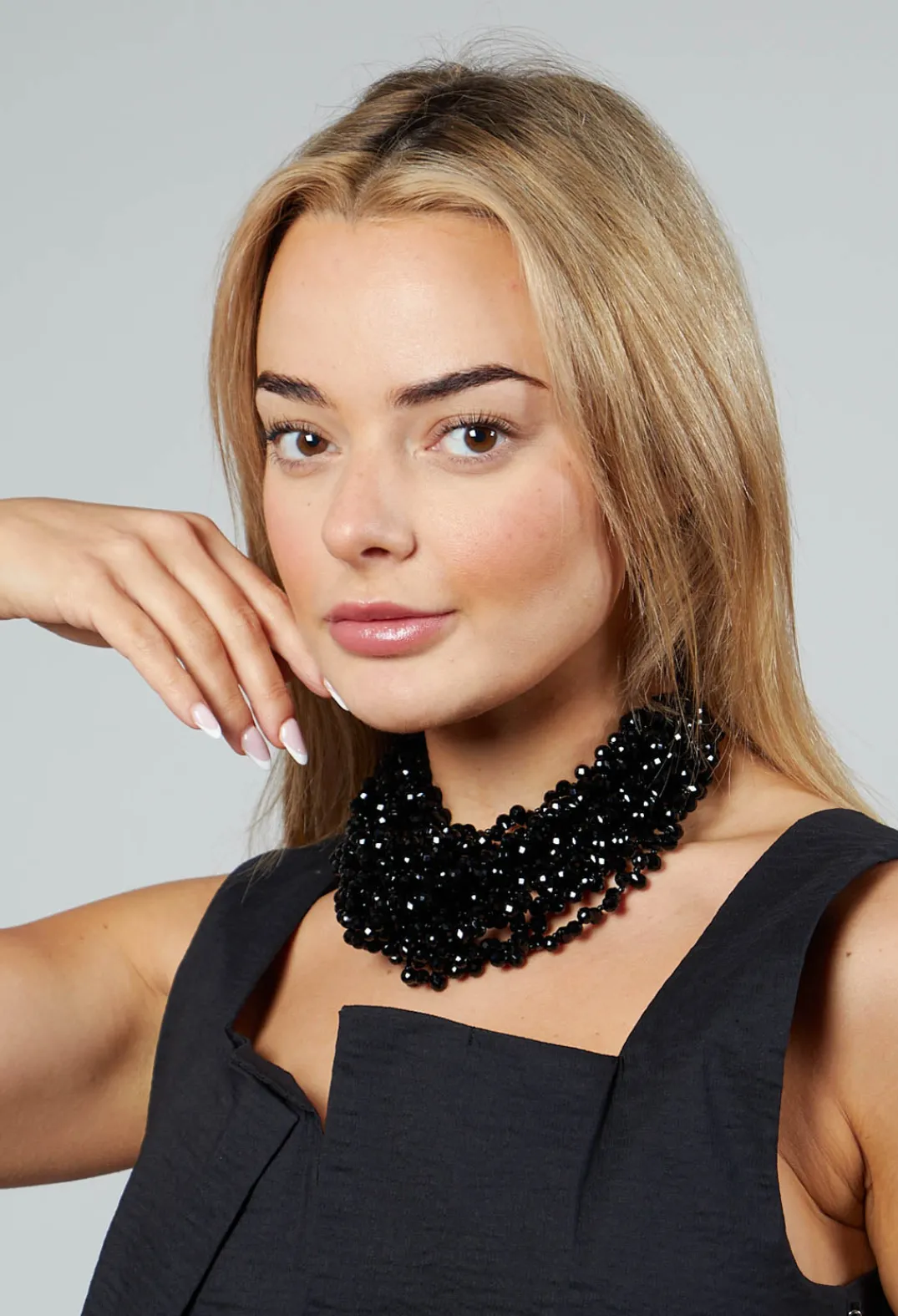 Sita Nevado Necklaces^Bisu Choker in Black