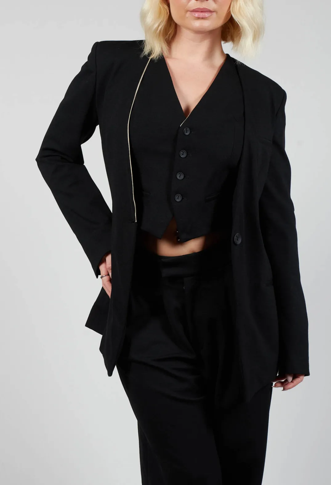Nostra Santissima Jackets^Black Blazer with Single Button Fastening