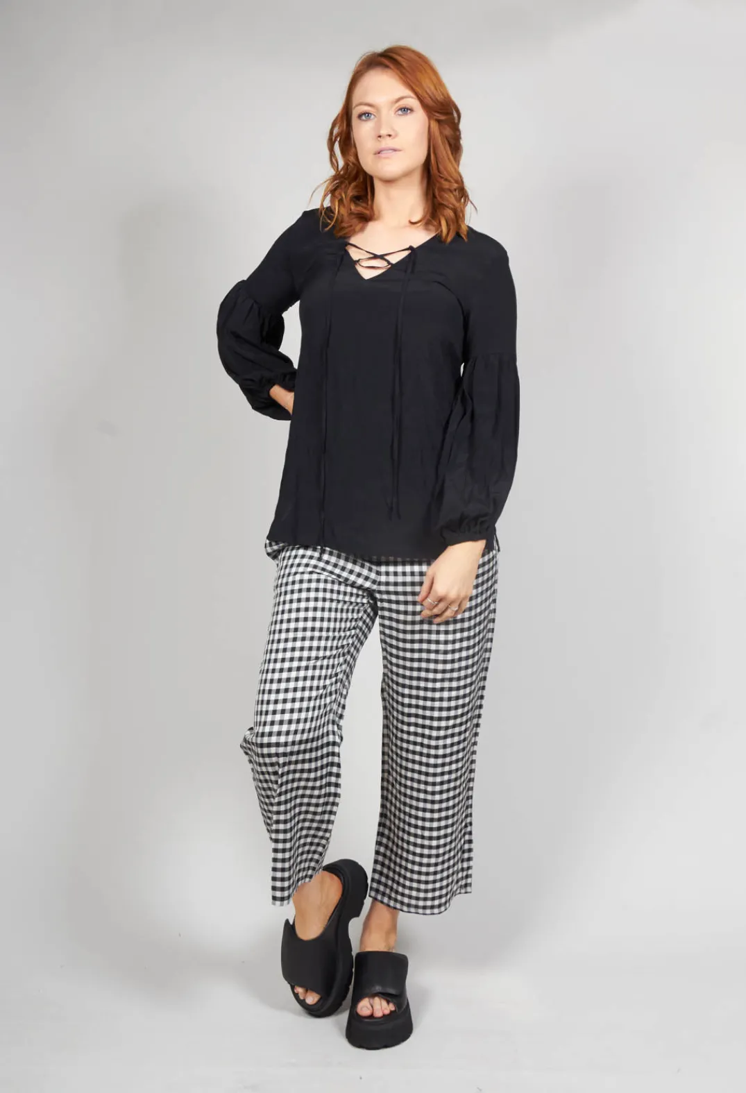 Beatrice B Shirts & Blouses^Blouse in Black