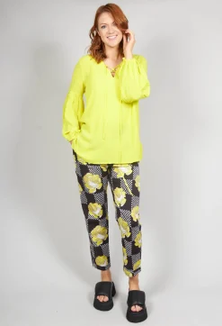 Beatrice B Shirts & Blouses^Blouse in Yellow Fluorescent