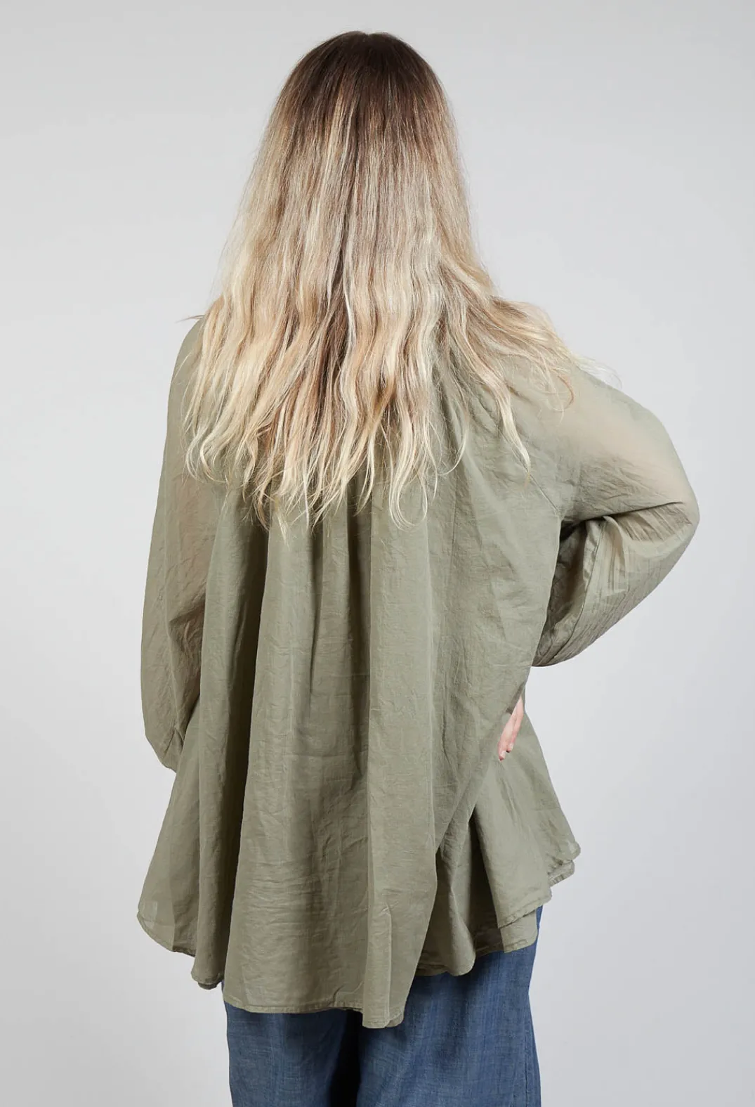 Amici Tops^Bohemian Blouse in Sage