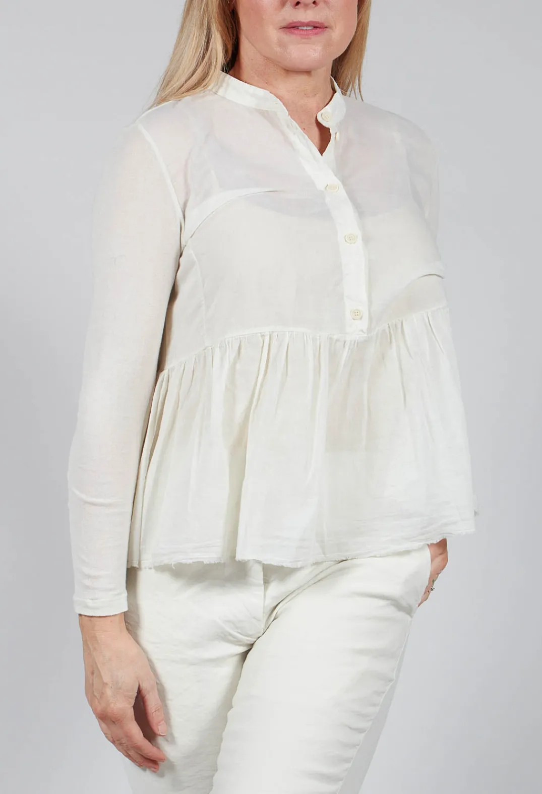 Aequamente Shirts & Blouses^Bracelet Sleeve Blouse in Chalk