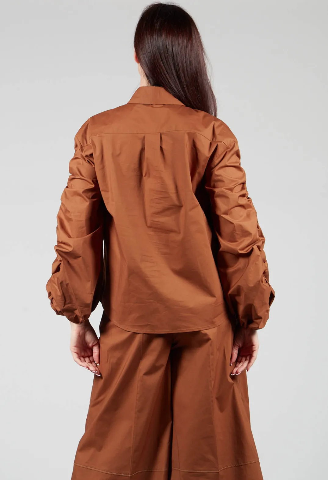 Sfizio Shirts & Blouses^Bubble Sleeve Shirt in Tobacco