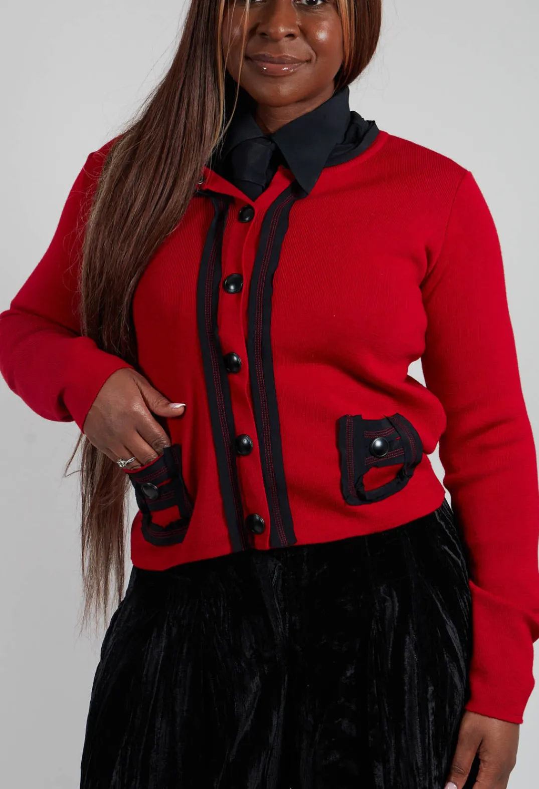Mei Meij Cardigans^Button Up Cardigan in Red and Black