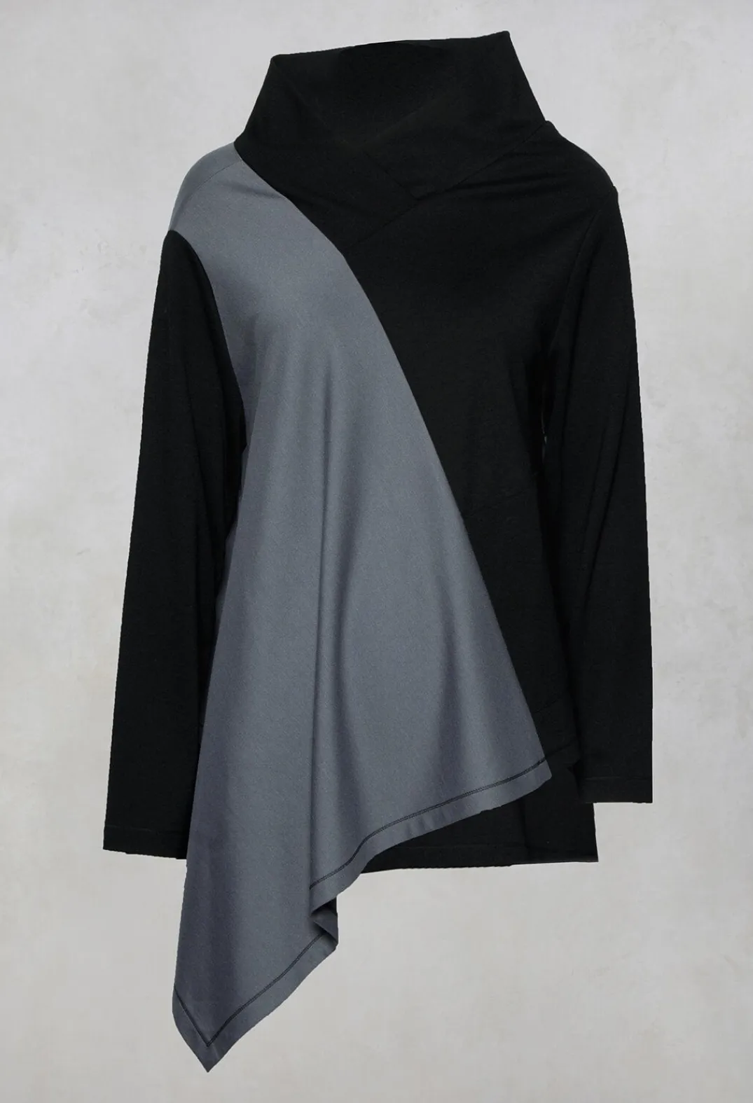 Xenia Design Shirts & Blouses^Cabi Top with Grey Panneling in Black and Grey