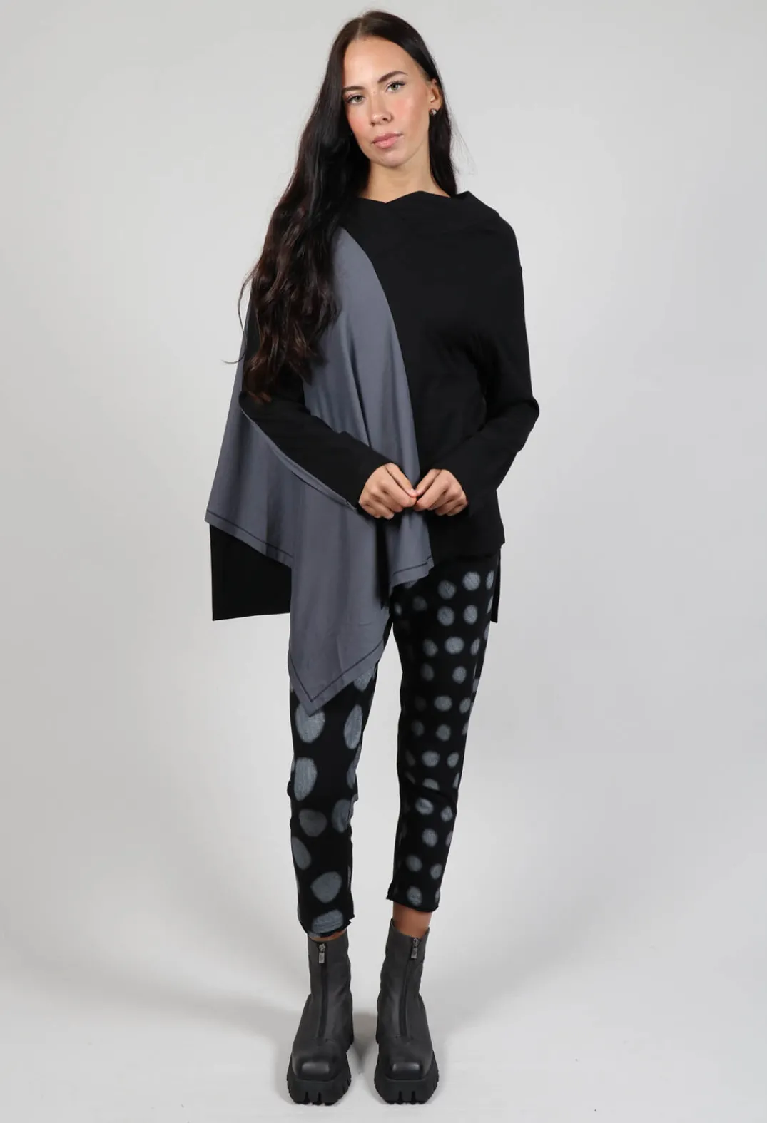 Xenia Design Shirts & Blouses^Cabi Top with Grey Panneling in Black and Grey