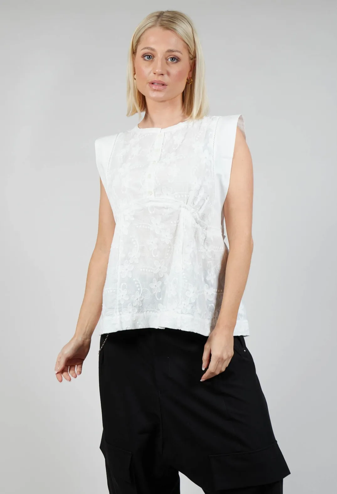 High Tops^Cameo Top in White