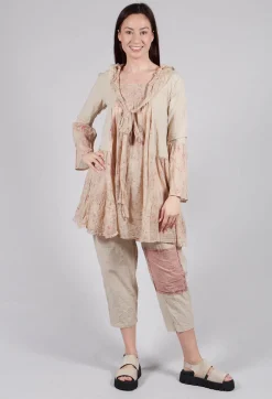 Les Ours Tops^Cassis Blouse in Liberty Beige Print