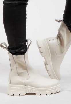 BRGN Boots^Chelsea Boots in Sand