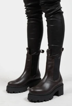 BRGN Boots^Chelsea Heel Boots in Brown