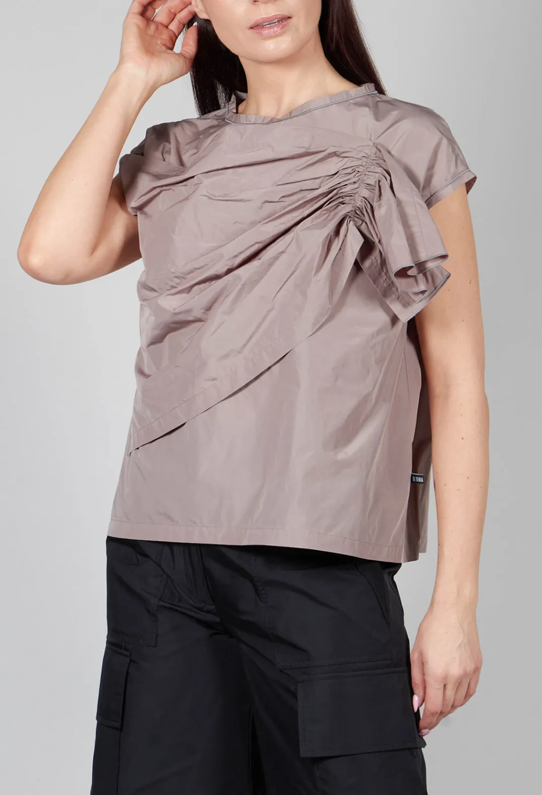 Xenia Design Tops^CIAN Top in Grey Brown