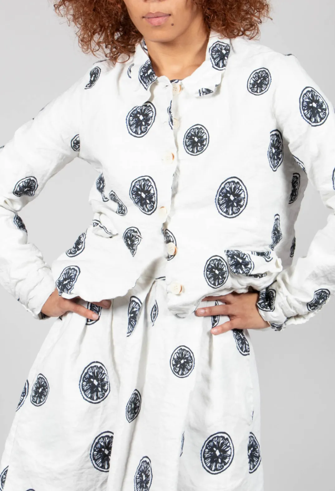 Aequamente Jackets^Citrus Print White Jacket