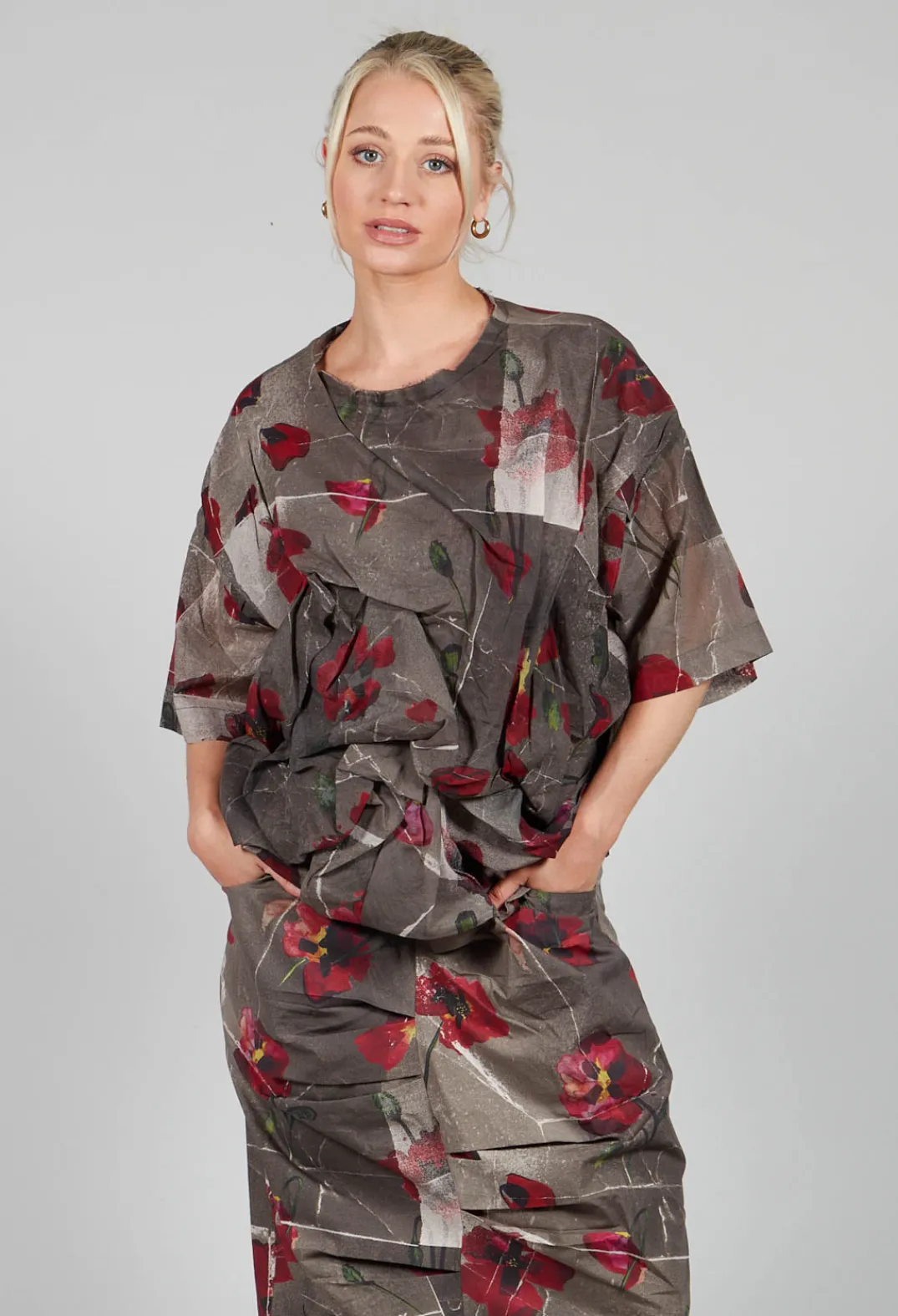 La Vaca Loca Tops^Ciudad Top in Shitake Flower