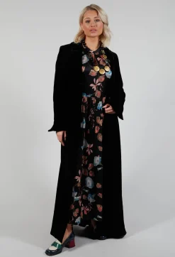 T.ba Coats^Classic Lux Velvet Coat in Black