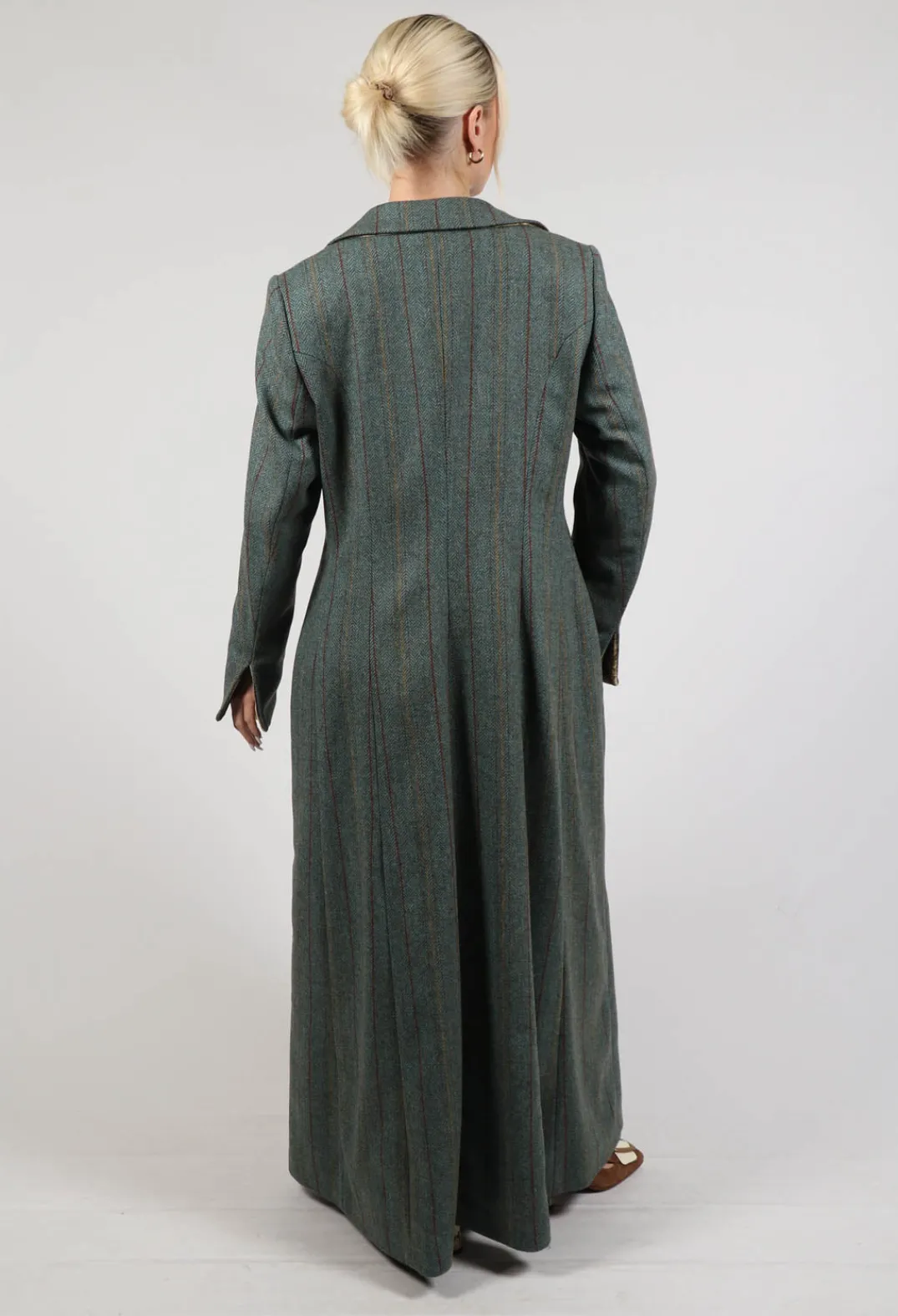 T.ba Coats^Classic Tweed Coat in Blue Tweed