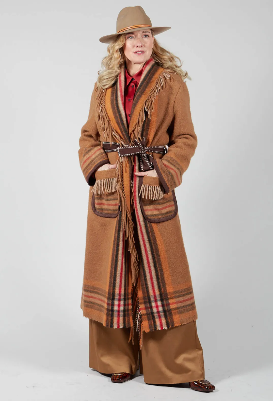 Sfizio Coats^Coat with Fringes and Belt in Cinnamon