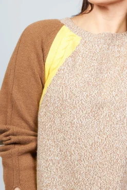 Beatrice B Jumpers^Colourblock Jumper in Brown
