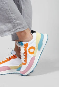 Ecoalf Trainers^Condealf Sneakers in Off White Pink