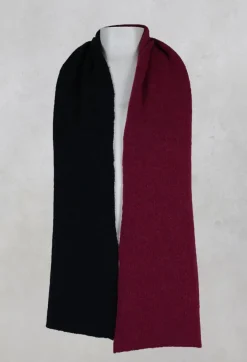 Crea Concept Scarves^Contrasting Knitted Scarf in Dark Green
