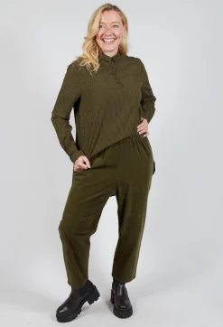 Apuntob Trousers^Corduroy Trousers in Military Green