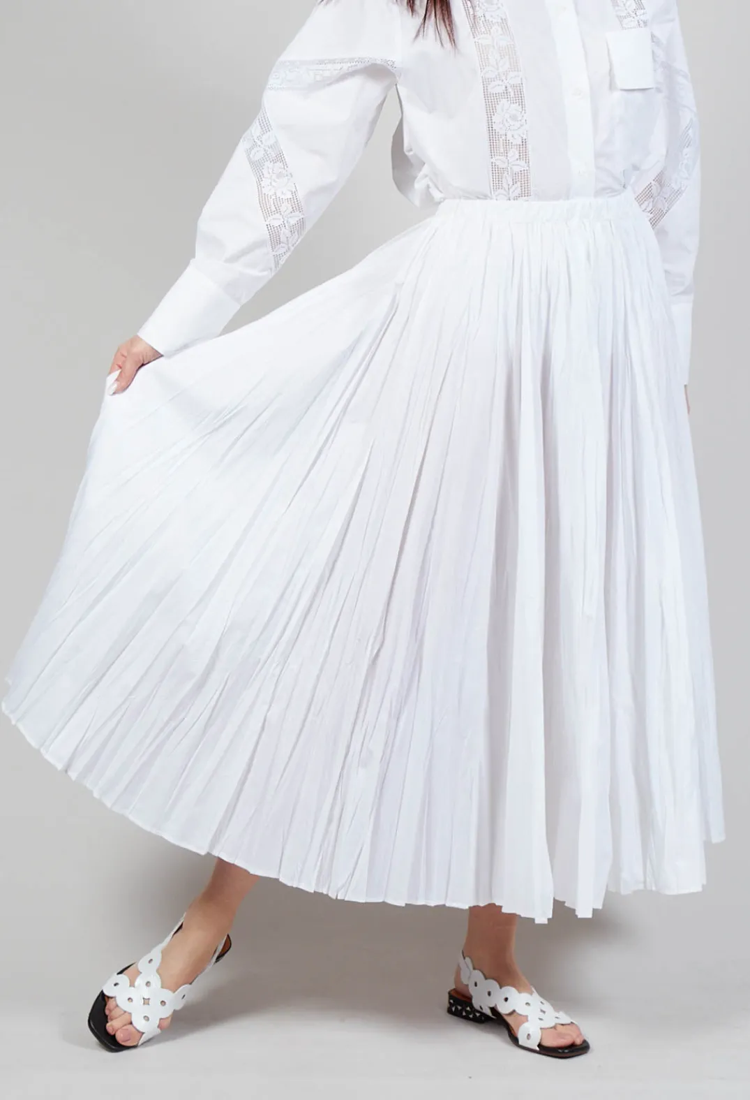 Beatrice B Skirts^Creased Poplin Skirt in White