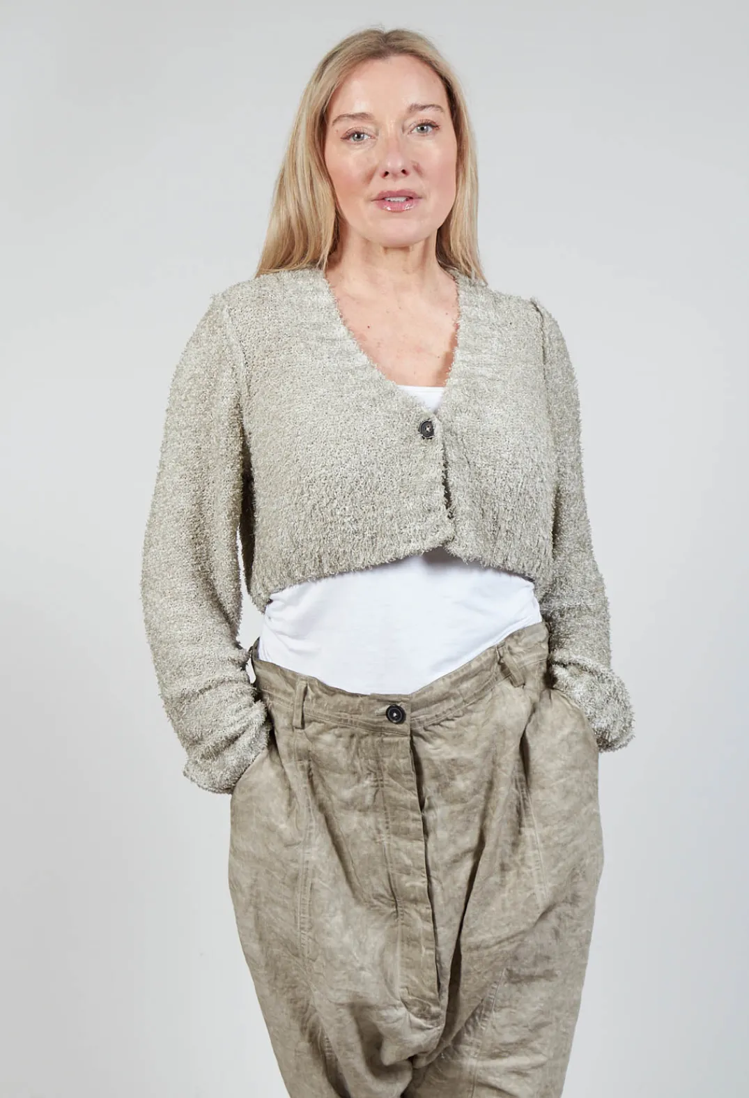 Rundholz Mainline Cardigans^Cropped Cardigan in Straw Cloud