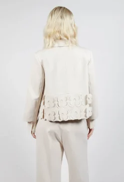 Mei Meij Jackets^Cropped Jacket with Floral Embellishment in Sandshell