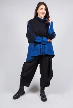 Moyuru Jumpers^Cropped Jumper with Contrast Stitching in Black