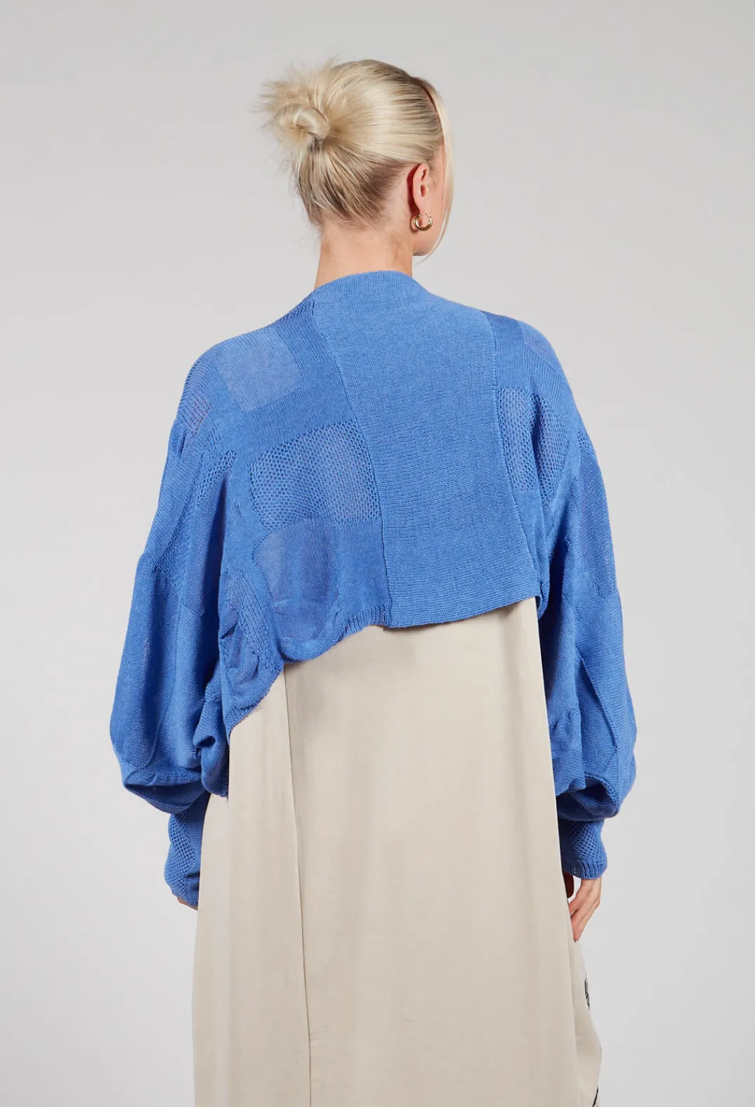 Moyuru Cardigans^Cropped Knitted Cardigan in Blue