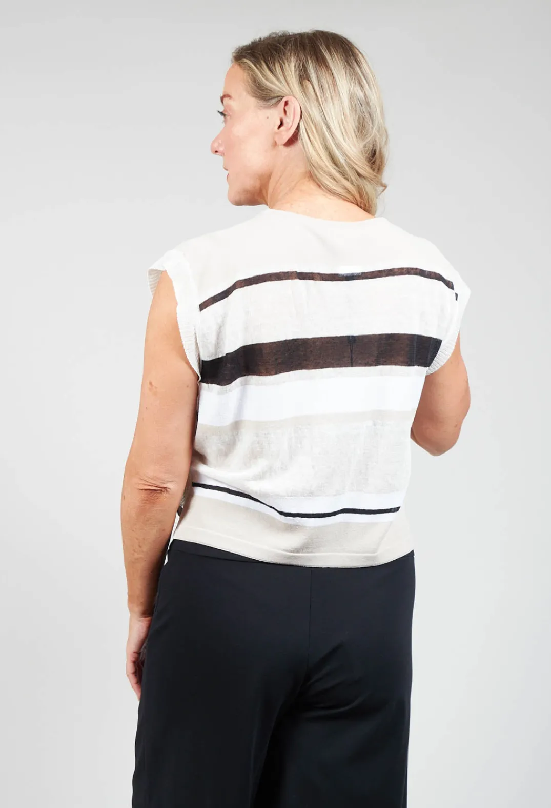 Sarah Pacini Jumpers^Cropped Knitted Top with Button Detail in Beige Stripe