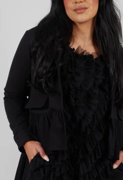 Bread and Butter Jackets^Cropped Peplum Jacket in Black