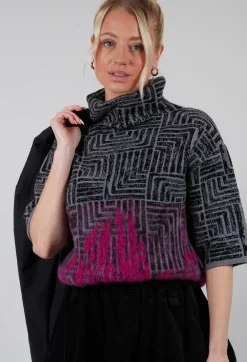 Sarah Pacini Jumpers^Cropped Sweater in Dark Grey and Magenta