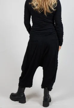 Rundholz Mainline Trousers^Cropped Trousers in Black Black
